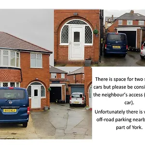 Holiday home Bishy Road Hideaway Near Racecourse, York